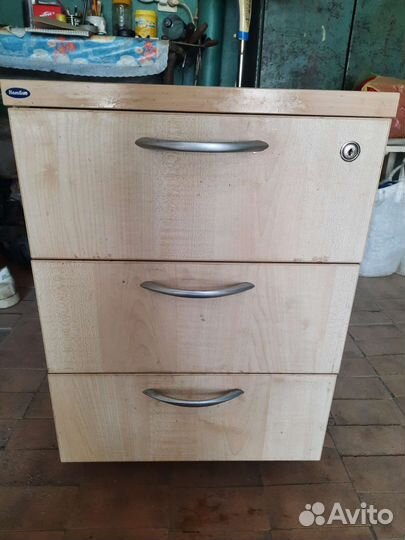 Тумба офисная выкатная