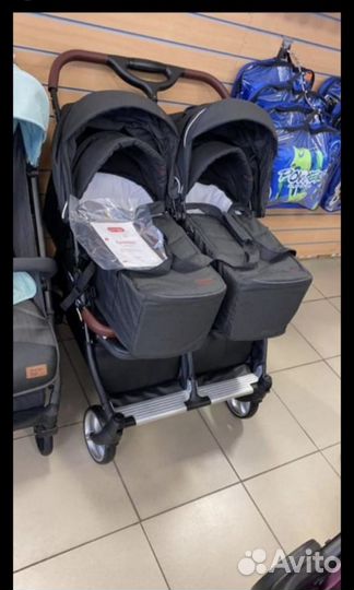 Коляска для двойни