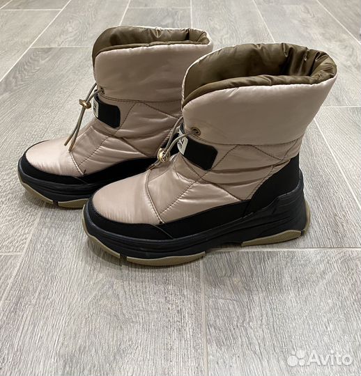 Ботинки дутики женские зимние