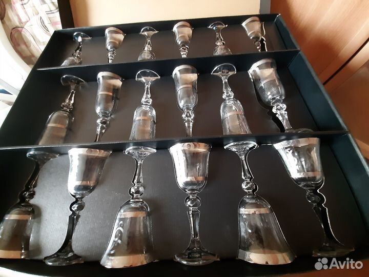 Набор бокалов 18 предметов (шампанское, вино, конь