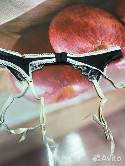 Пояс для чулок 