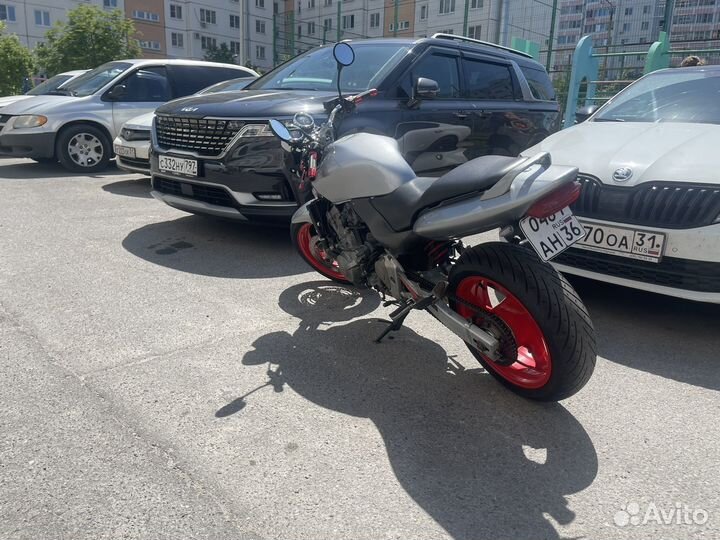 Honda hornet cb600