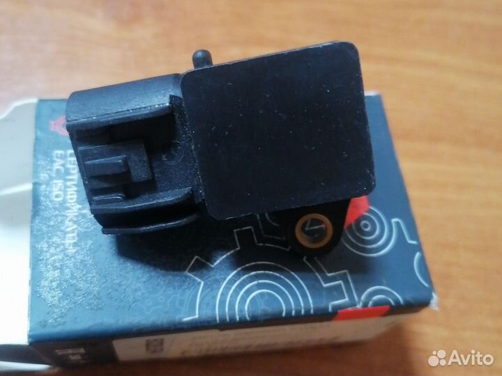 Продаю Датчик абсолютного давления воздуха Dodge