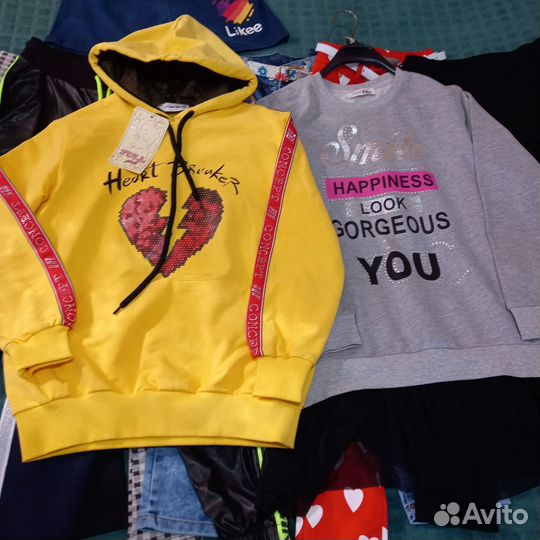 Новоедля девочки пакетом 128-140