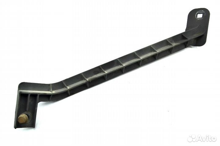 Кронштейн верхнего спойлера кабины, правый iveco S