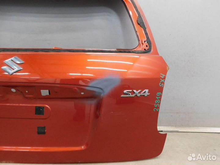 Дверь багажника Suzuki SX4