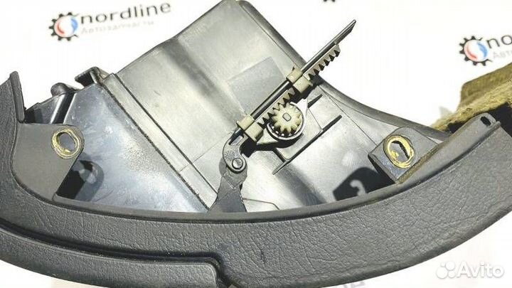 Бардачок Audi A4 B5 Quattro sedan 2.4 AJG 1998