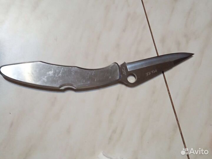 Нож spyderco police