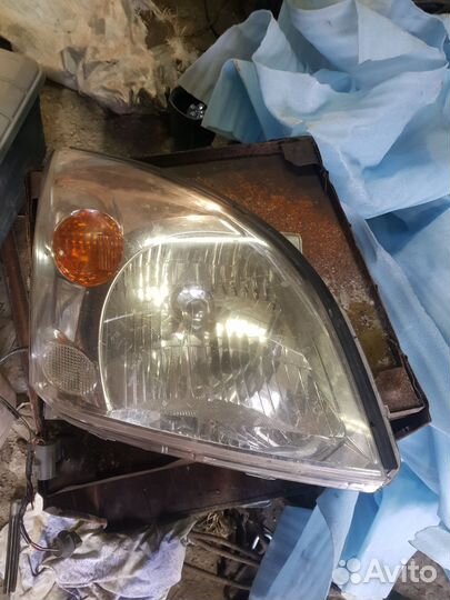 Фара правая на prado 120