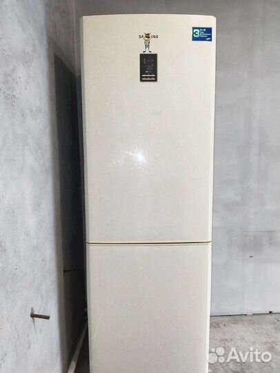 Холодильник Samsung No Frost