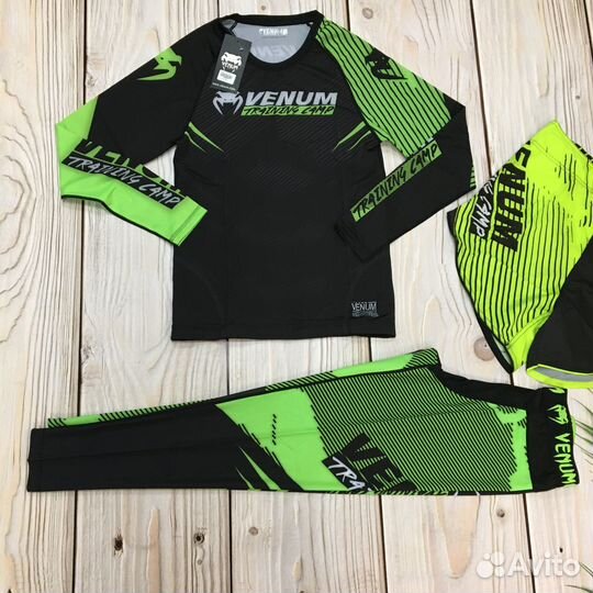 Комплект для единоборств Venum Camp