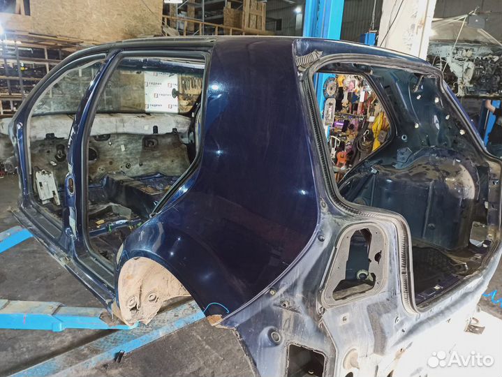 Крыло заднее левое Volkswagen Golf (Mk4)