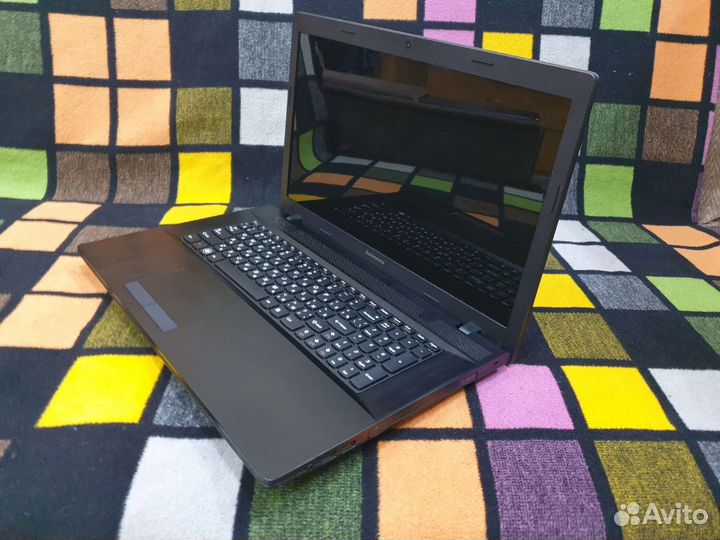 Ноутбук Lenovo G700 на i5