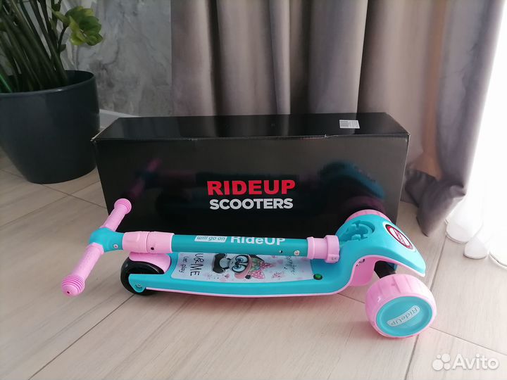 Самокат детский бу