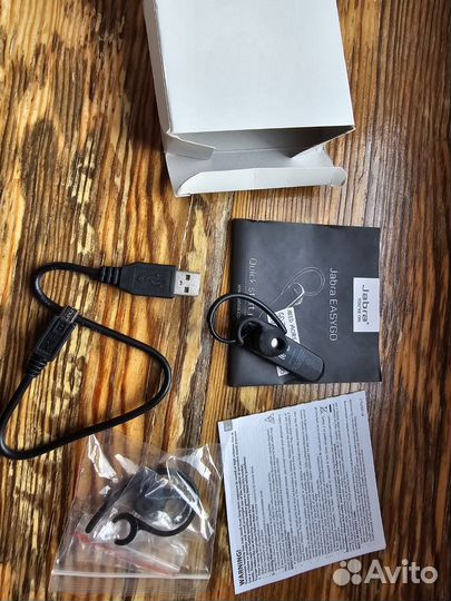 Bluetooth гарнитура jabra