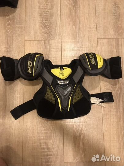 Нагрудник хоккейный детский