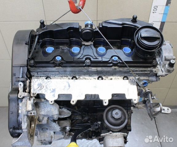 Двигатель контрактный на Audi 03L100090Q