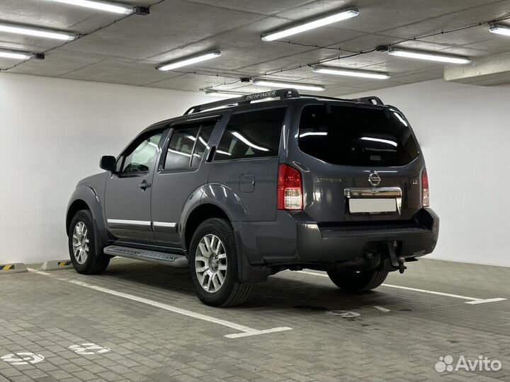 Nissan Pathfinder 2.5 AT, 2010, 178 952 км