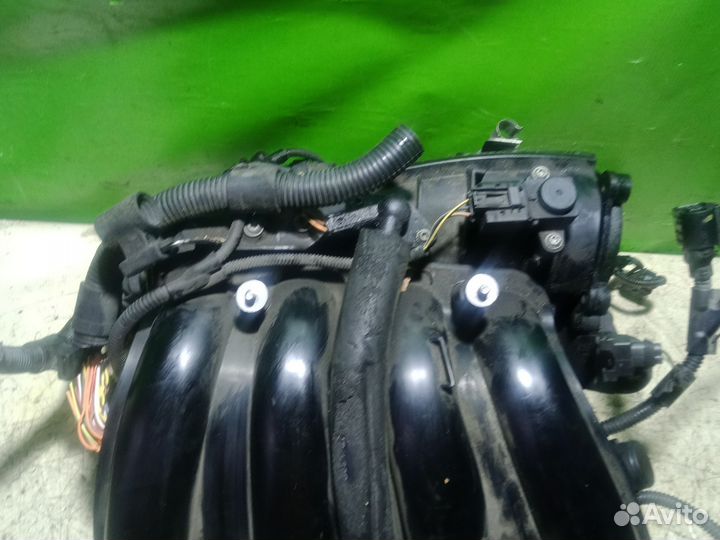 Коллектор впускной Bmw e90