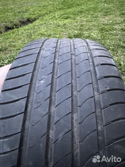 Kumho Ecsta HS51 225/45 R17 91W