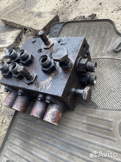 Гидрораспределители для юмз мтз р100 и р200