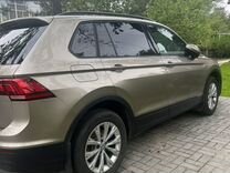 Volkswagen Tiguan 1.4 AMT, 2019, 71 000 км, с пробегом, цена 2 350 000 руб.