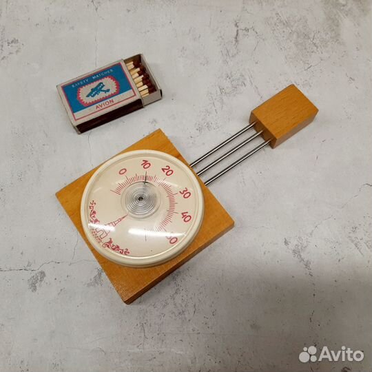 Термометр СССР настенный