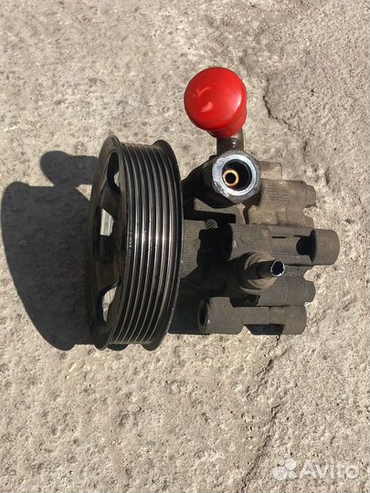 Насос гура camry 30