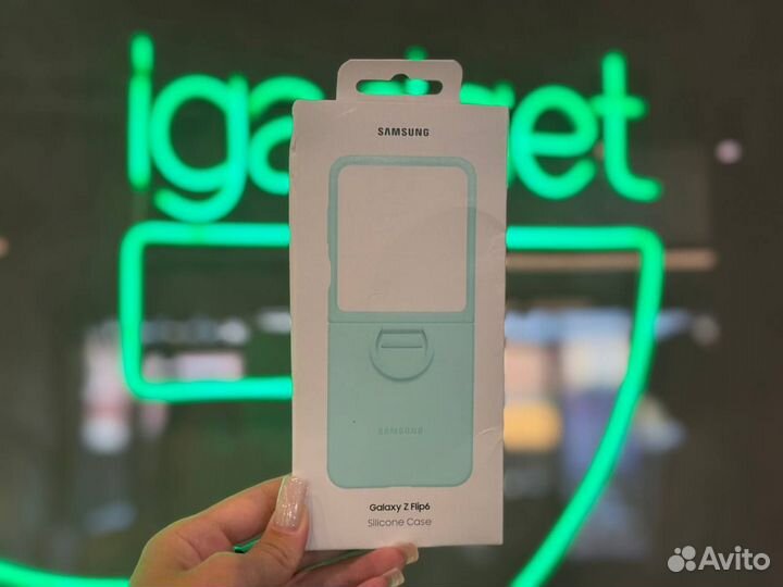 Чехол Samsung Silicone Cover with Ring для Z Flip6