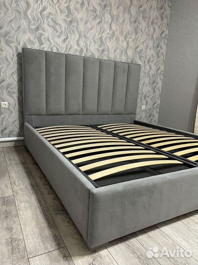 Кровать двухспальная в наличии и на заказ. Доставка
