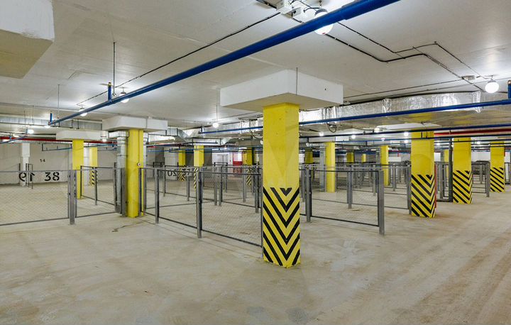 Машиноместо, 14 м²