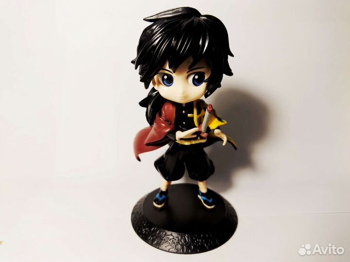 По аниме клинок рассекающий демонов