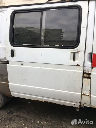 Дверь сдвижнвя боковая