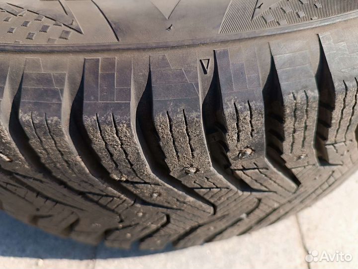 R16 Marshal WinterCraft Ice WI31 205/55, PCD 5x108 DIA 63.3