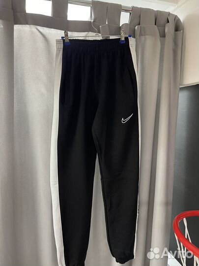 Спортивные штаны nike (xs s m l xl)