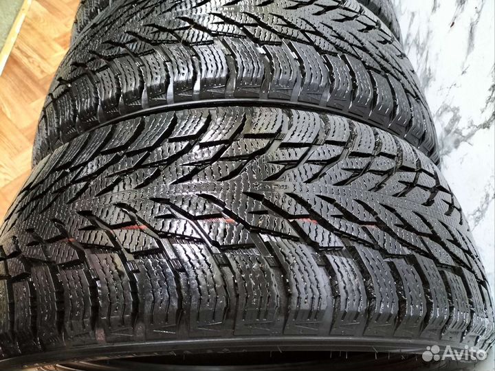 Nokian Tyres Hakkapeliitta R3 215/50 R17 95R
