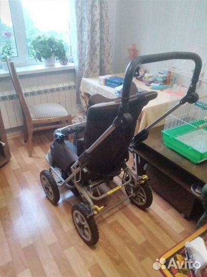 Инвалидная коляска