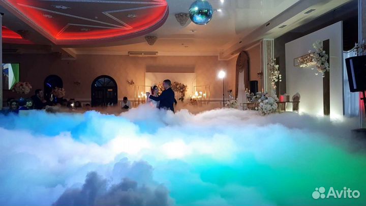 Тяжёлый дым, конфетти, пиротехника