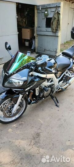 Suzuki sv1000s