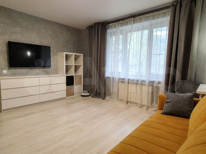 2-к. квартира, 51 м², 1/8 эт.