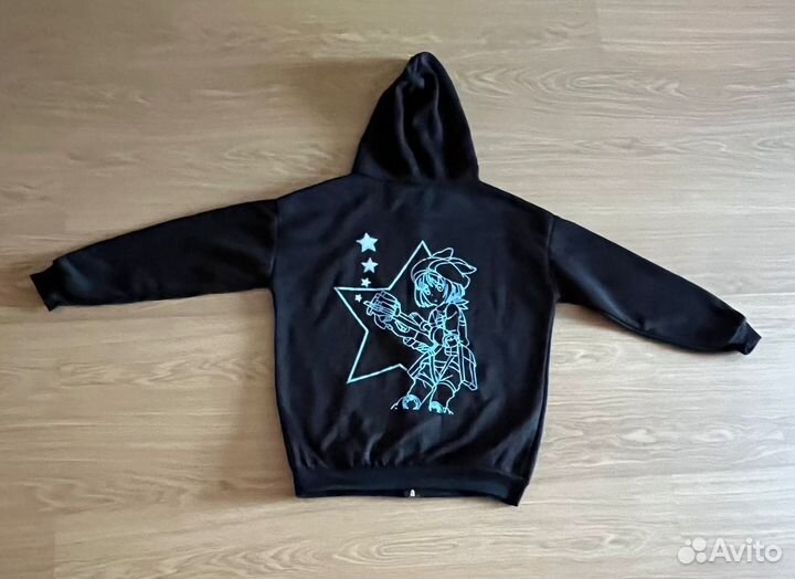 Мужская кофта на молнии