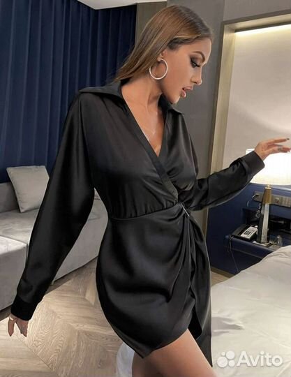 Платье атласное