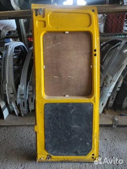 Дверь багажника левая Iveco Daily 35S11 3.0 2008