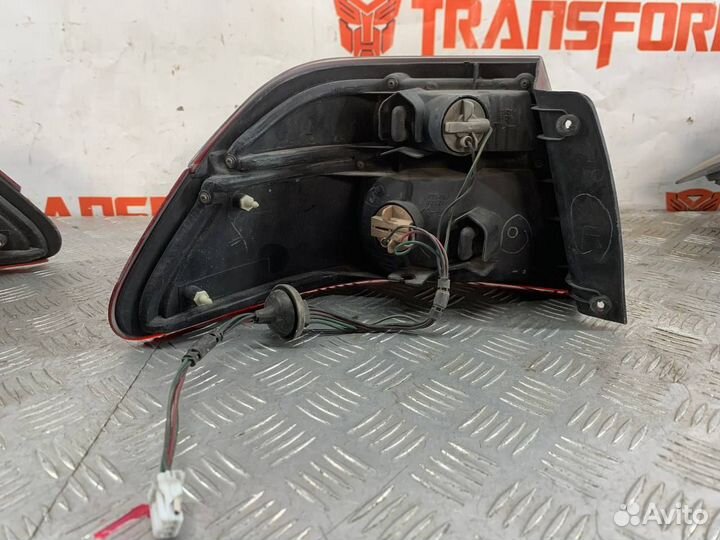 Фонарь правый Мазда Капелла