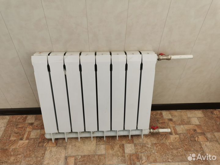 Радиатор отопления биметаллический