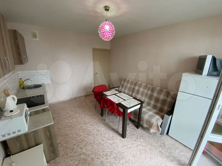 2-к. квартира, 80 м², 10/20 эт.