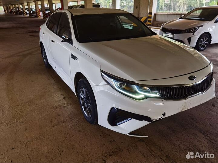 Kia Optima 2.0 AT, 2019, битый, 158 000 км