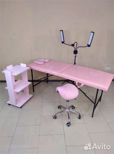 Массажный стол