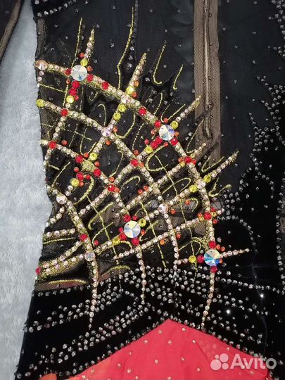 Купальник для художественной гимнастики