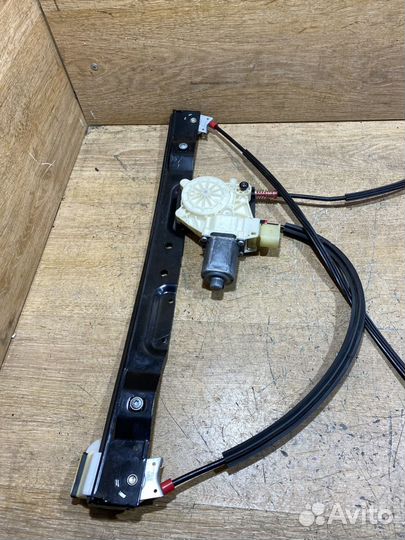 Стеклоподъемник передний правый Ford S-MAX C53